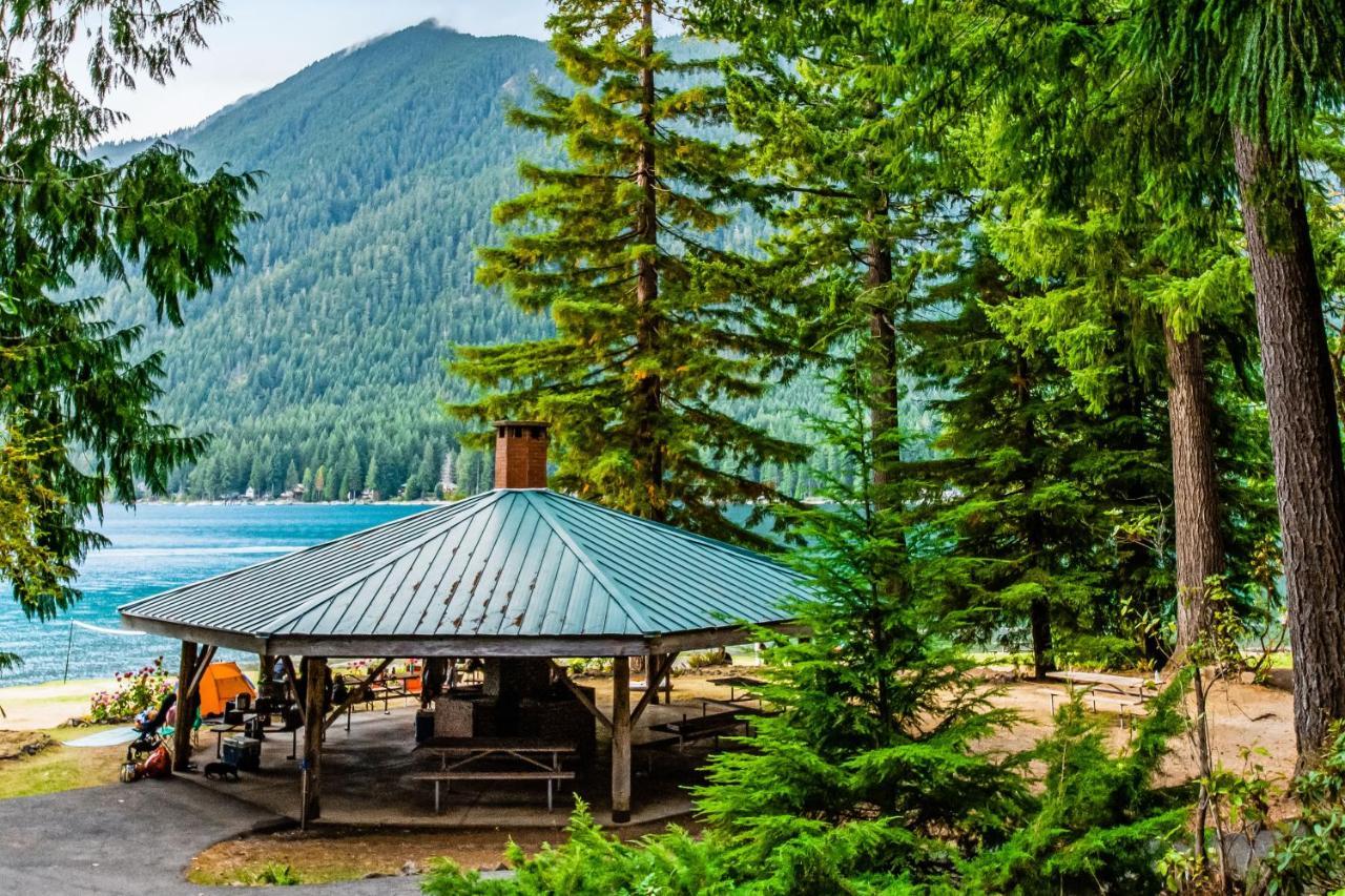 Alpine Home Lilliwaup エクステリア 写真