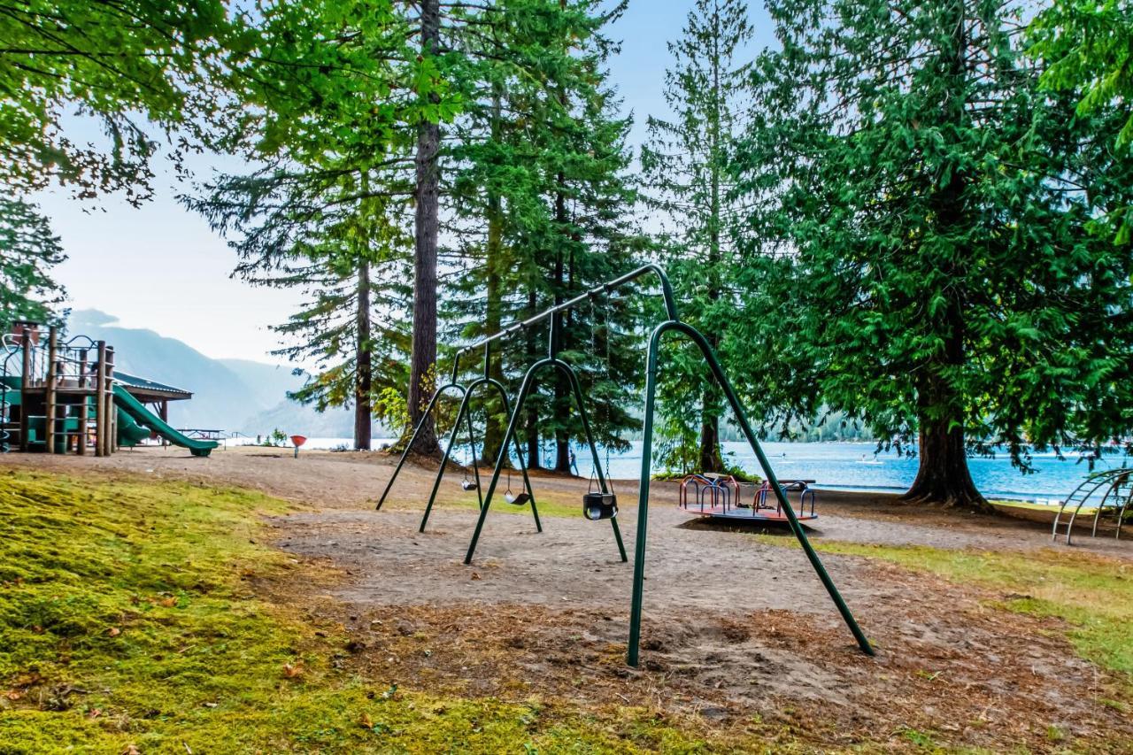 Alpine Home Lilliwaup エクステリア 写真
