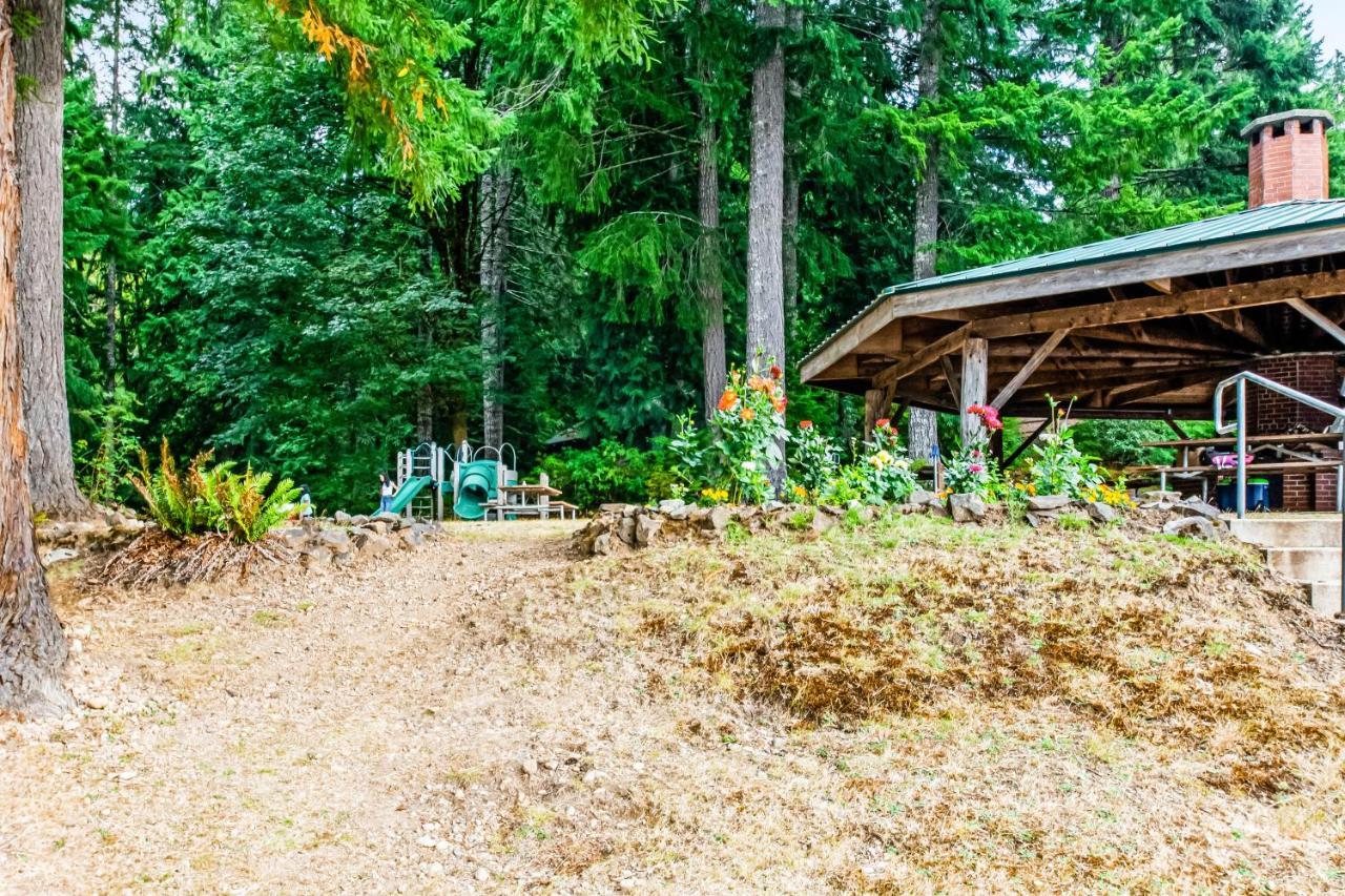 Alpine Home Lilliwaup エクステリア 写真